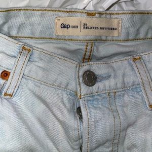 Gap crop jeans relaxed boyfriend style size 28